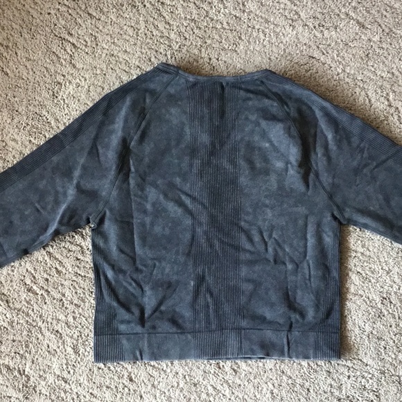 Pink Victoria’s Secret Seamless Cropped Crew NWT - Picture 6 of 6